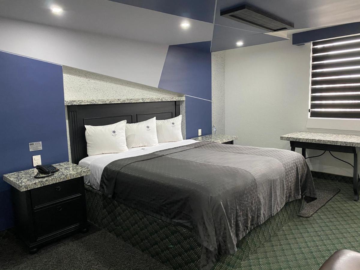 Hotel Enjoy Rosarito La Joya  Exterior photo